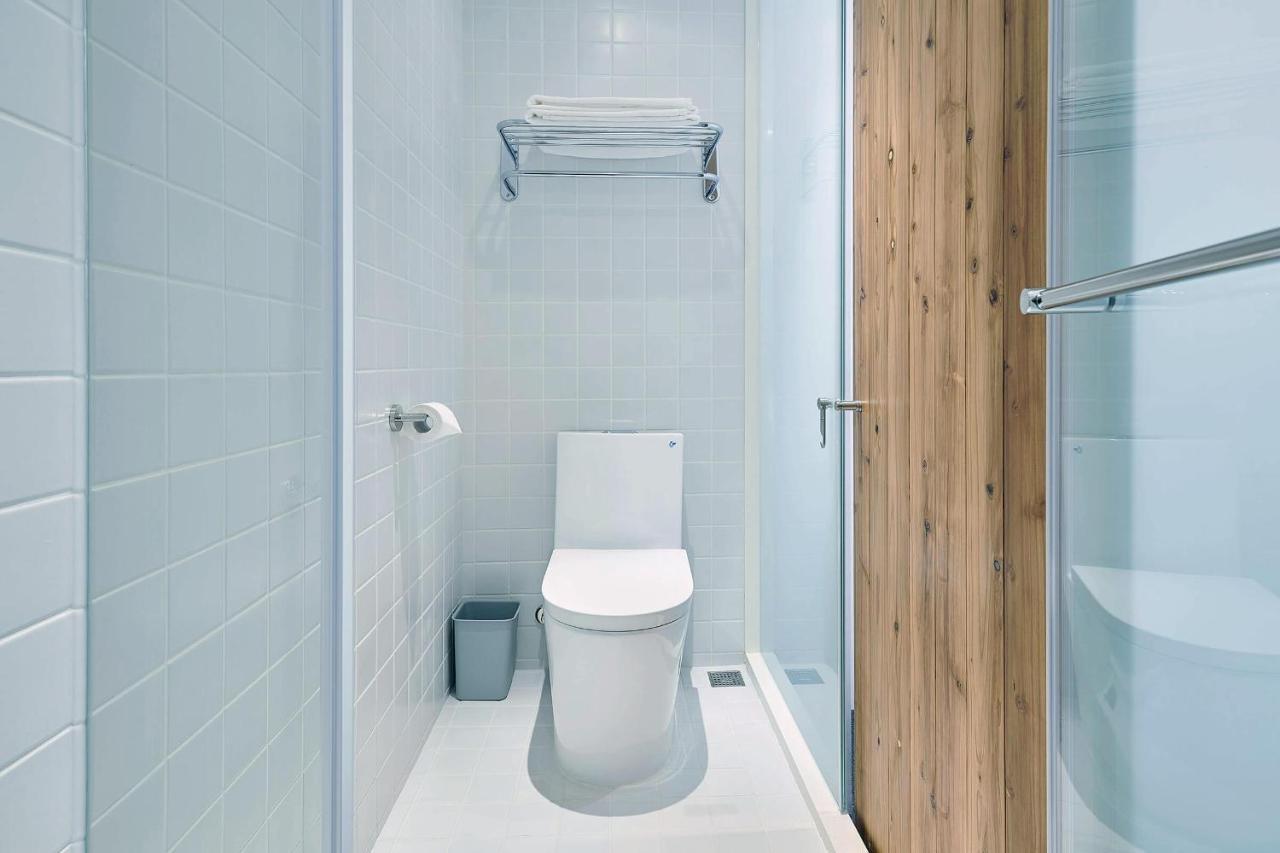 Star Hostel Taichung Parklane Εξωτερικό φωτογραφία